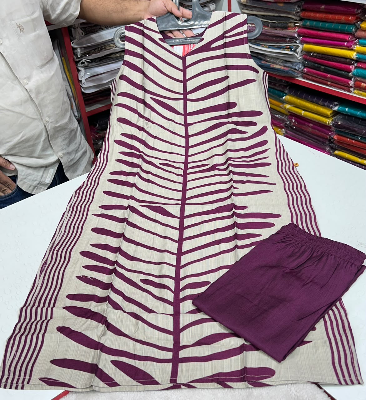 💯 premium quality Gadwal cotton febric Office wear set With kalamkari design