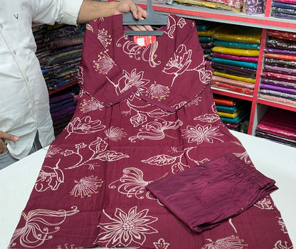 💯 premium quality 
Gadwal cotton febric set
With digital design 
Pant with pocket